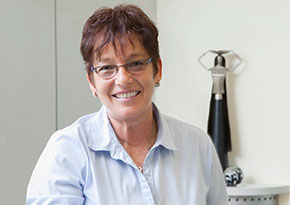 Anne Warstat
